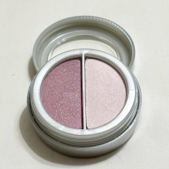 Gap Inc. Eyeshadow Duo - Smooch - Mauve/Pink - Brand New, Never Used - Picture 6 of 6